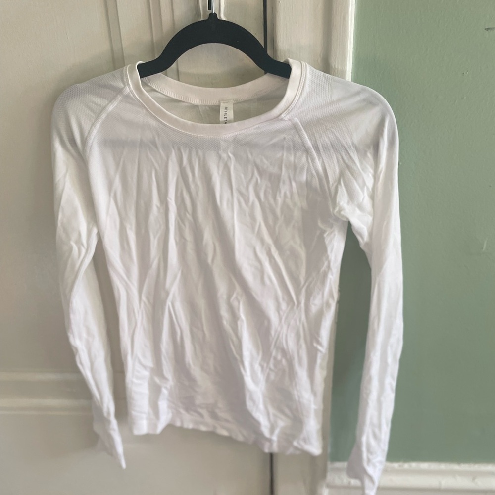 Athleta momentum seamless top.